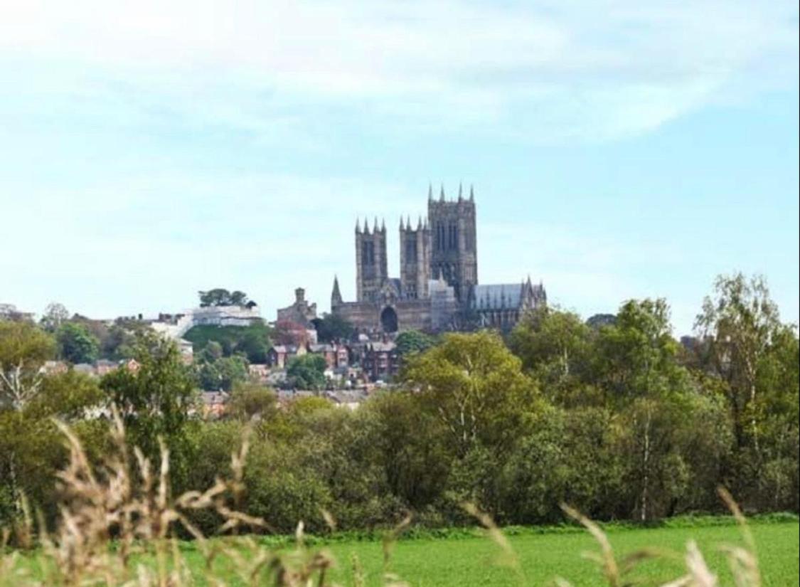 Lincoln Holiday Retreat View With Private Hot Tub Экстерьер фото