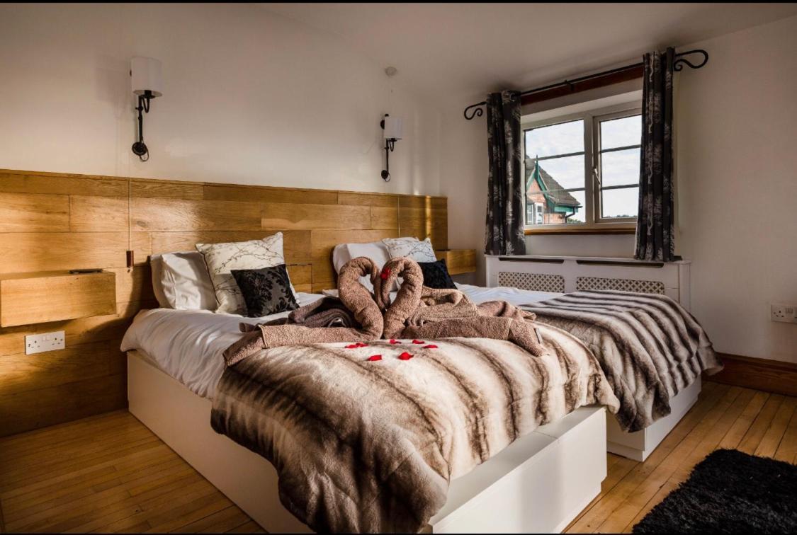 Lincoln Holiday Retreat View With Private Hot Tub Экстерьер фото