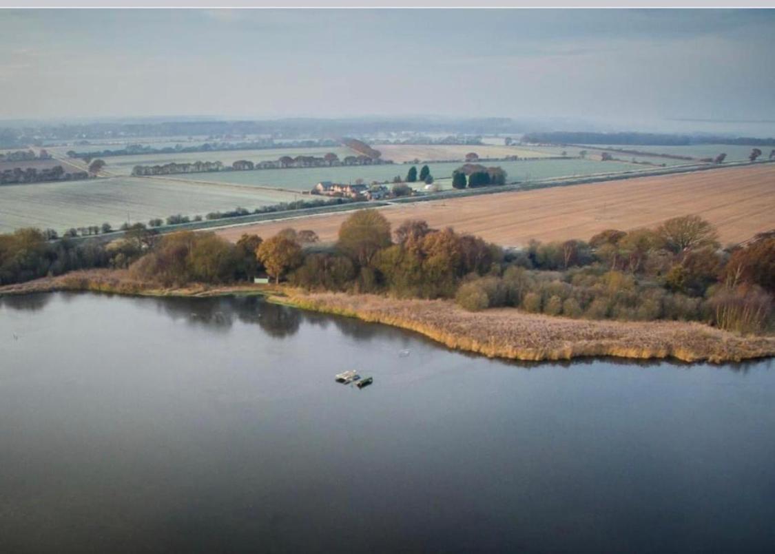Lincoln Holiday Retreat View With Private Hot Tub Экстерьер фото